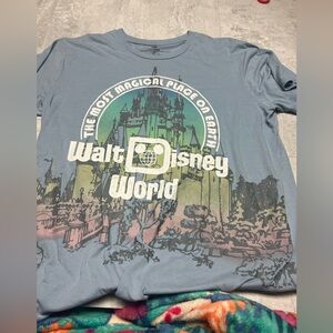 GRAPHIC TEES- Walt Disney world